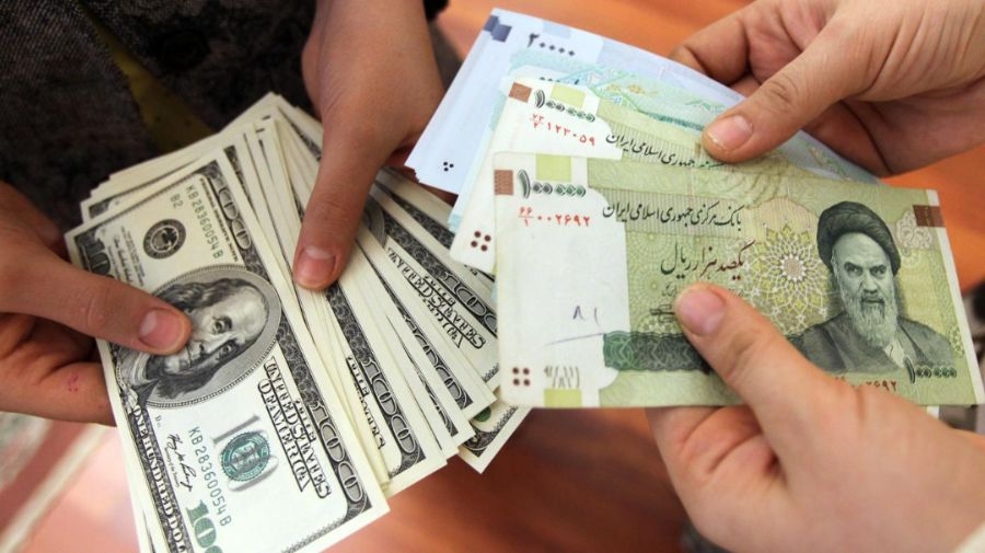 تفاوت ارز آزاد و متقاضی چیست؟